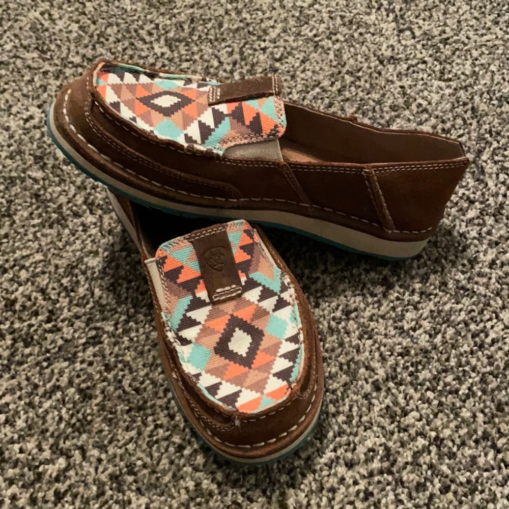 Ariat Cruiser